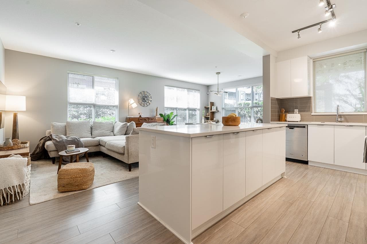 D118 - 8150 207 Street, Langley, V2Y 4J5 — photo 5