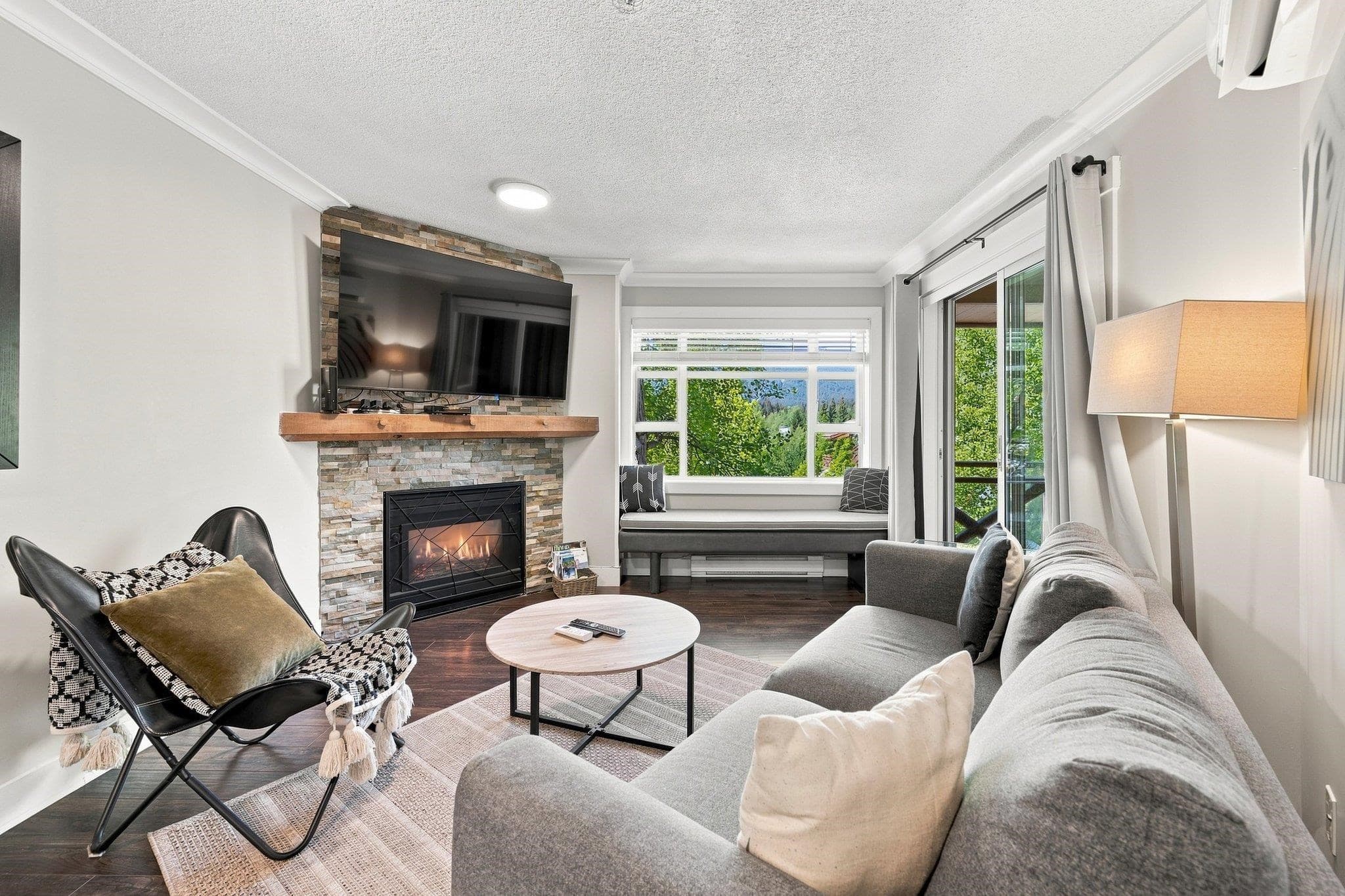 324 - 4360 Lorimer Road, Whistler, V8E 1A5 — photo 2