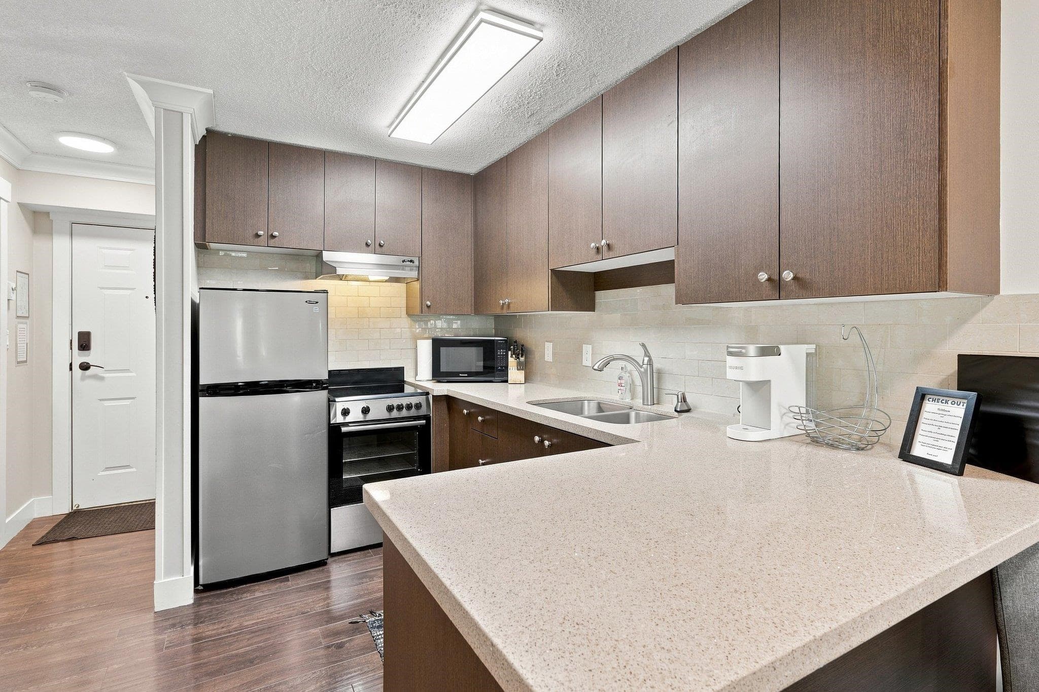 324 - 4360 Lorimer Road, Whistler, V8E 1A5 — photo 5