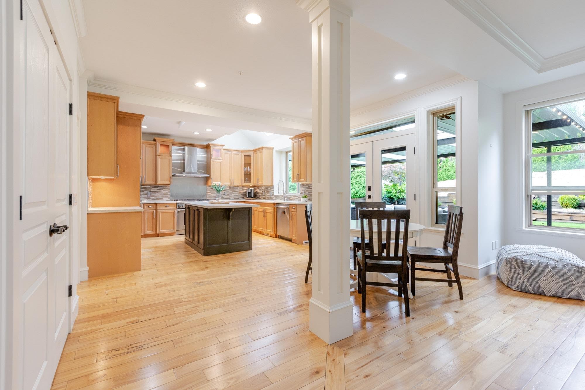 18589 55 Avenue, Surrey, V3S 9E5 — photo 5
