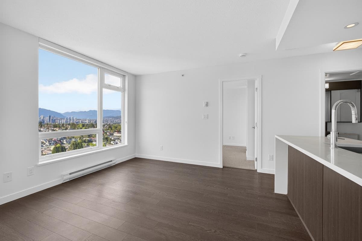 2708 - 5470 Ormidale St, Vancouver, V5R 0G6 — photo 5