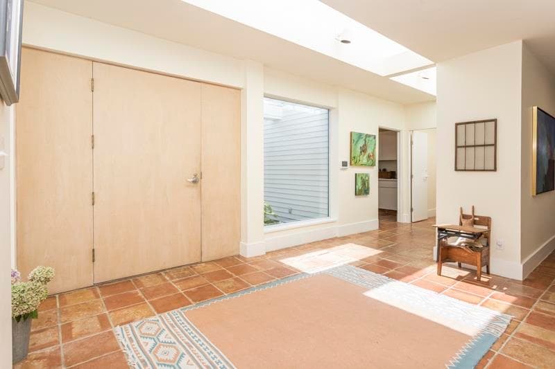 2547 Crescent Drive, Surrey, V4A 3J9 — photo 4
