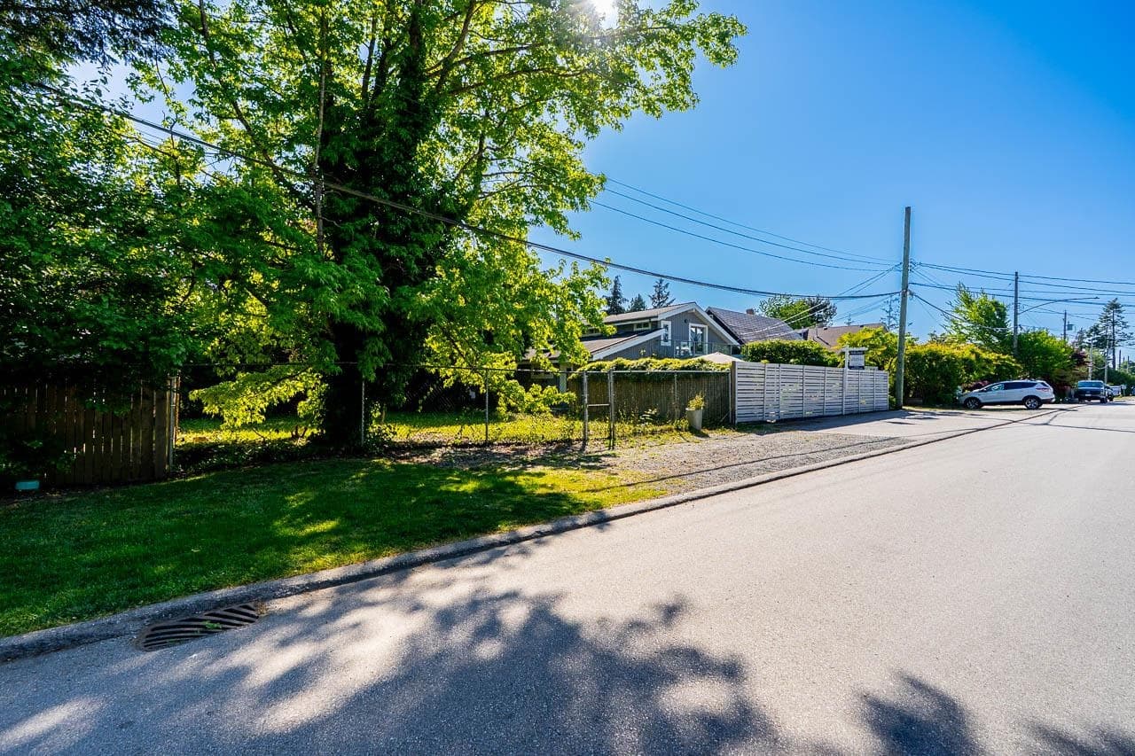 12276 Agar Street, Surrey, V4A 3C2 — photo 2