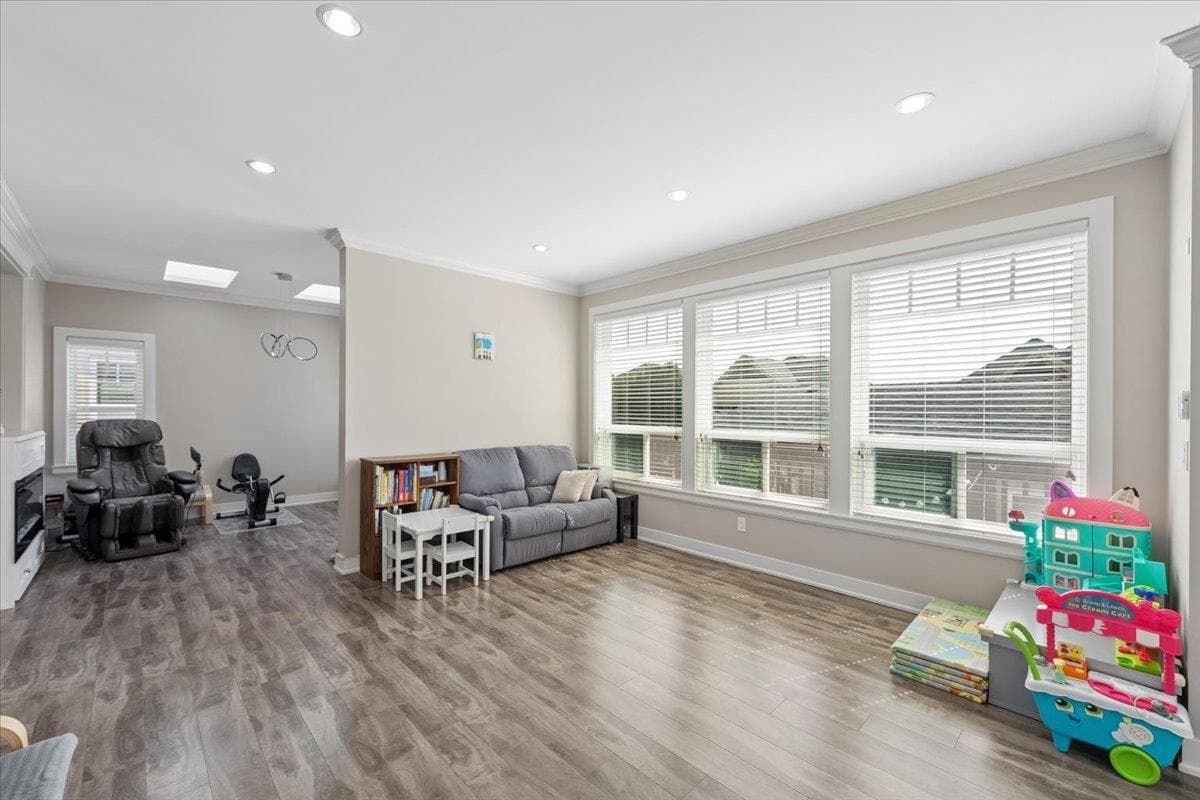 101 - 910 Delestre Avenue, Coquitlam, V3K 2G6 — photo 5
