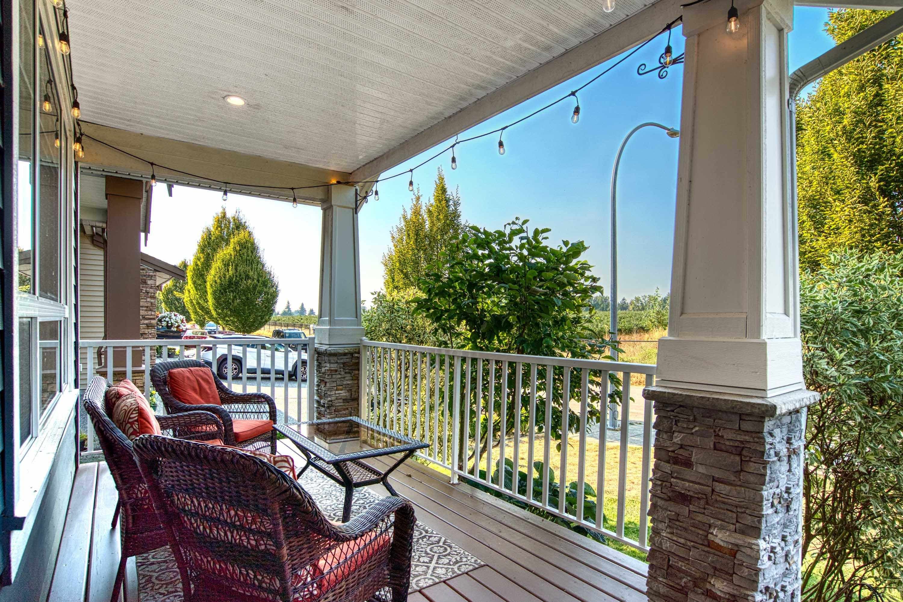 27912 Maclure Road, Abbotsford, V4X 0A9 — photo 2