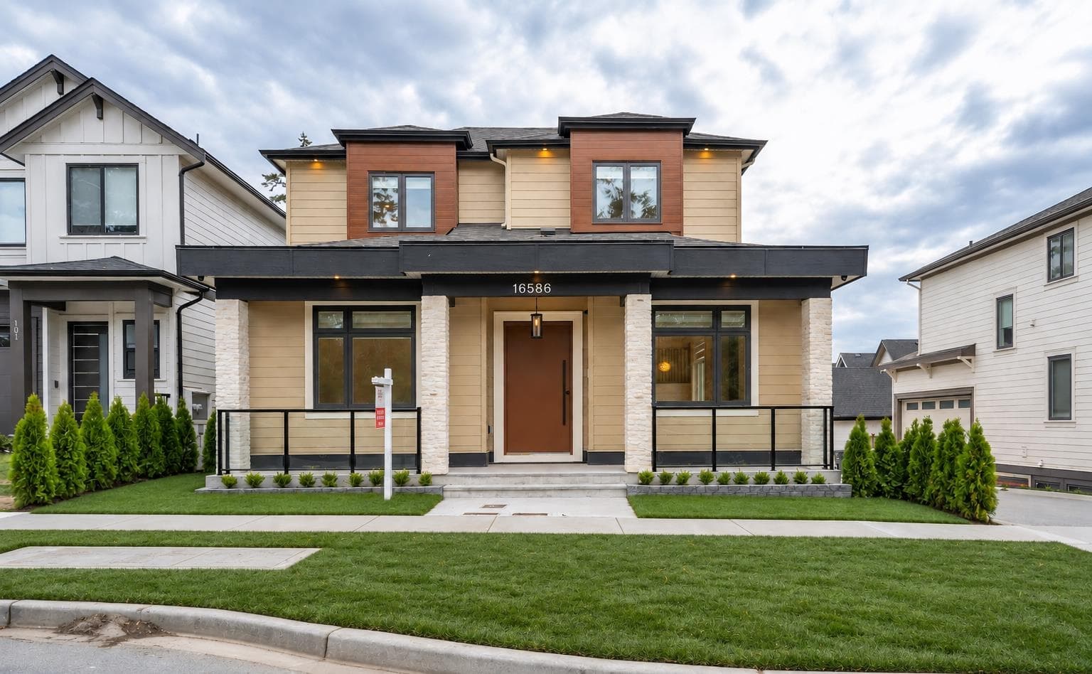 16586 22 Avenue, Surrey, V3Z 0V5 — photo 1