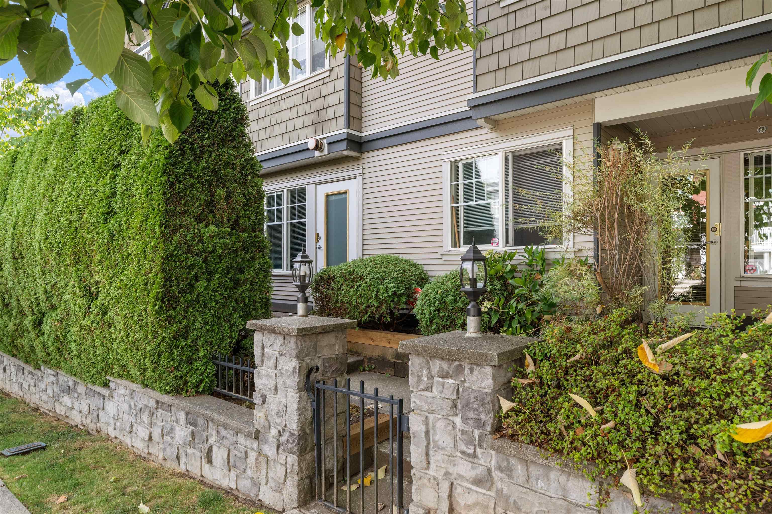 12 - 230 Tenth Street, New Westminster, V3M 3X9 — photo 1