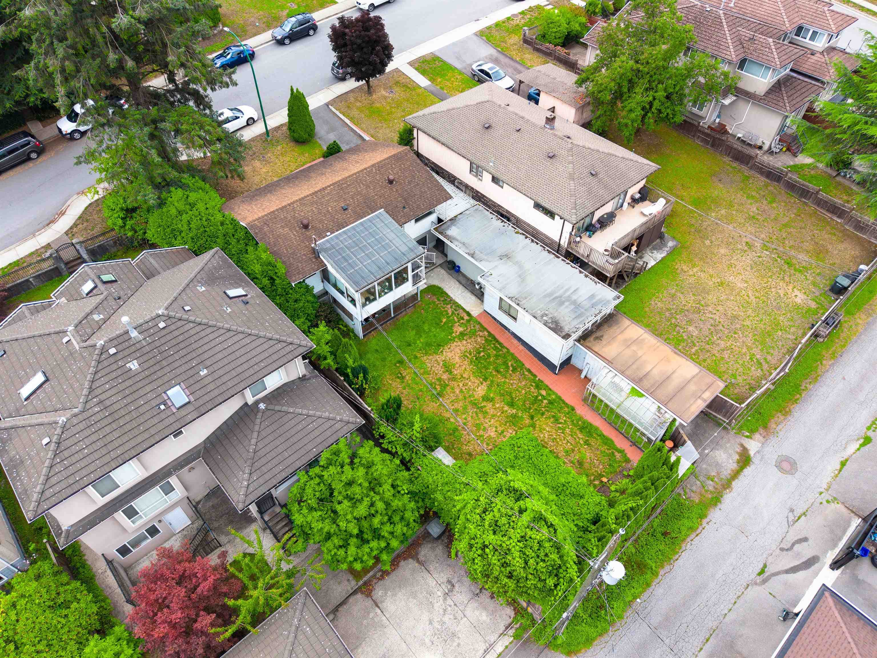 4137 Dominion Street, Burnaby, V5G 1C5 — photo 5