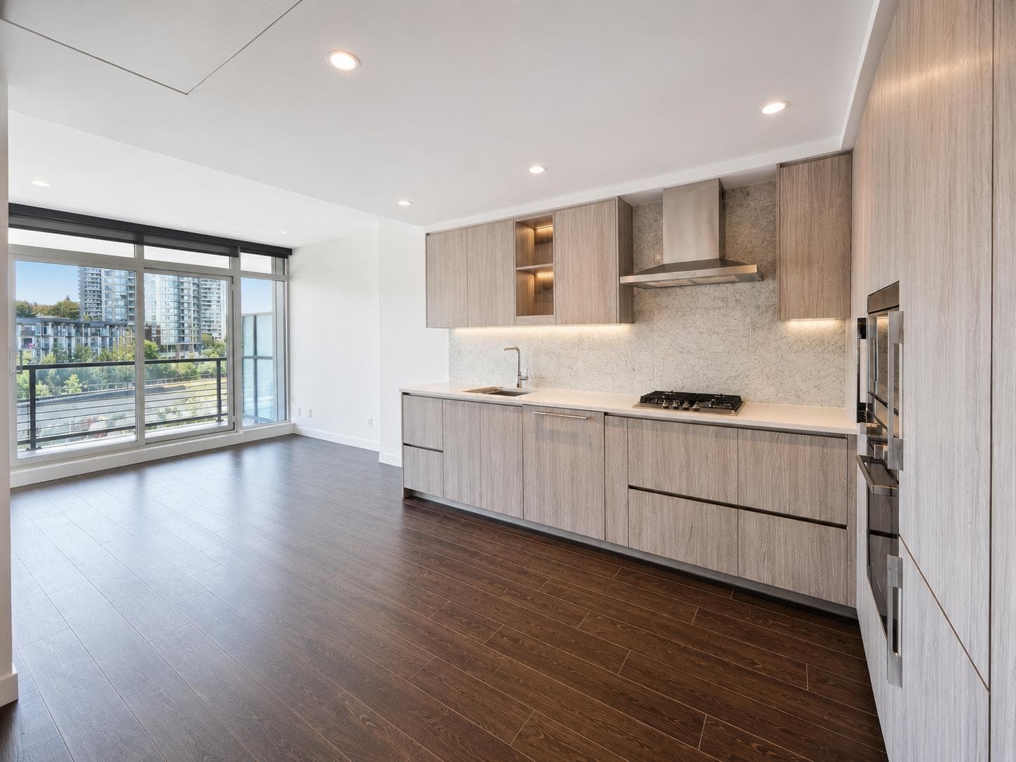 407 - 4720 Lougheed Highway, Burnaby, V5C 0M8 — photo 1
