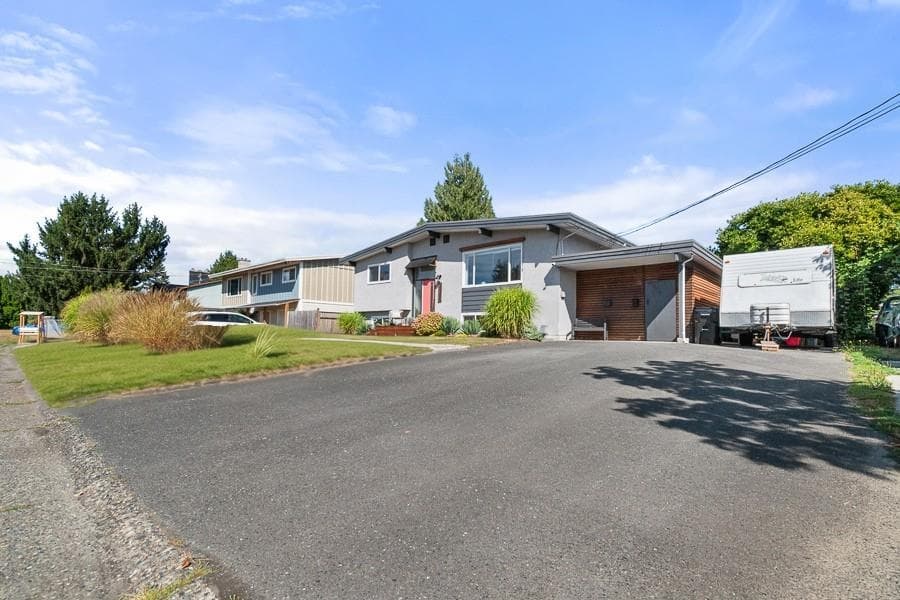 10336 Grant Street, Chilliwack, V2P 5X3 — photo 2