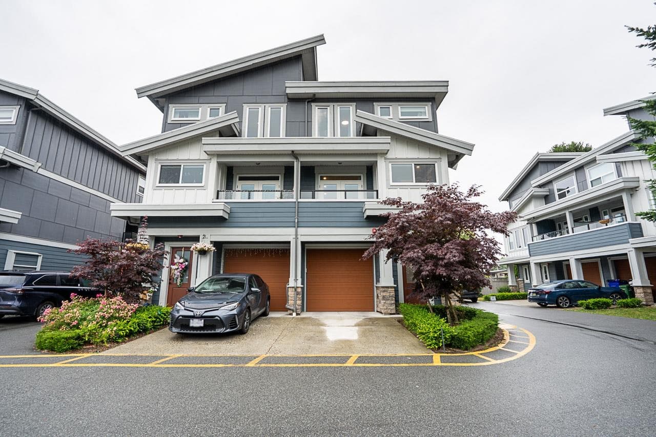 5 - 46545 Brooks Avenue, Chilliwack, V2P 0L1 — photo 1