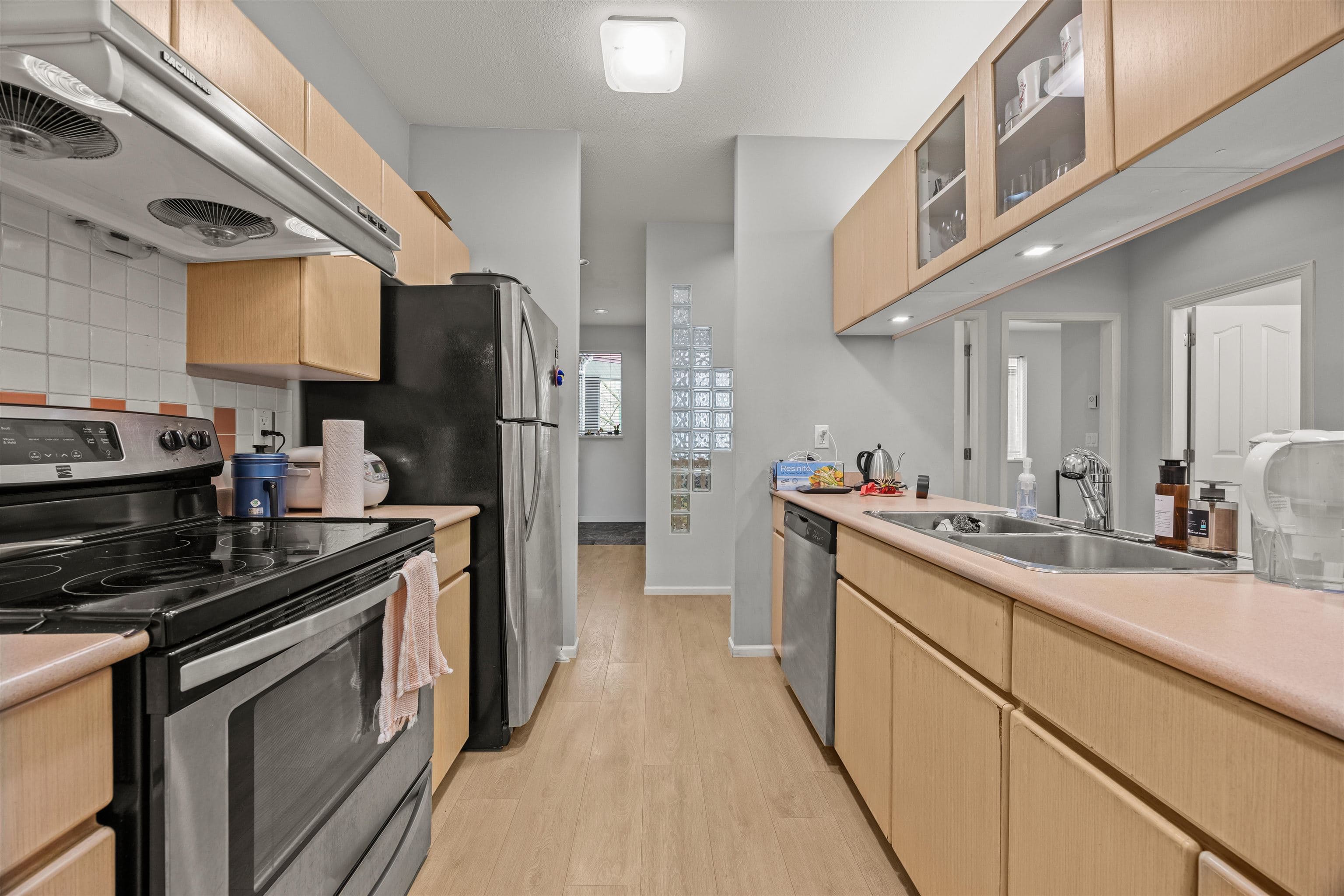 207 - 4951 Sanders Street, Burnaby, V5H 1S8 — photo 4
