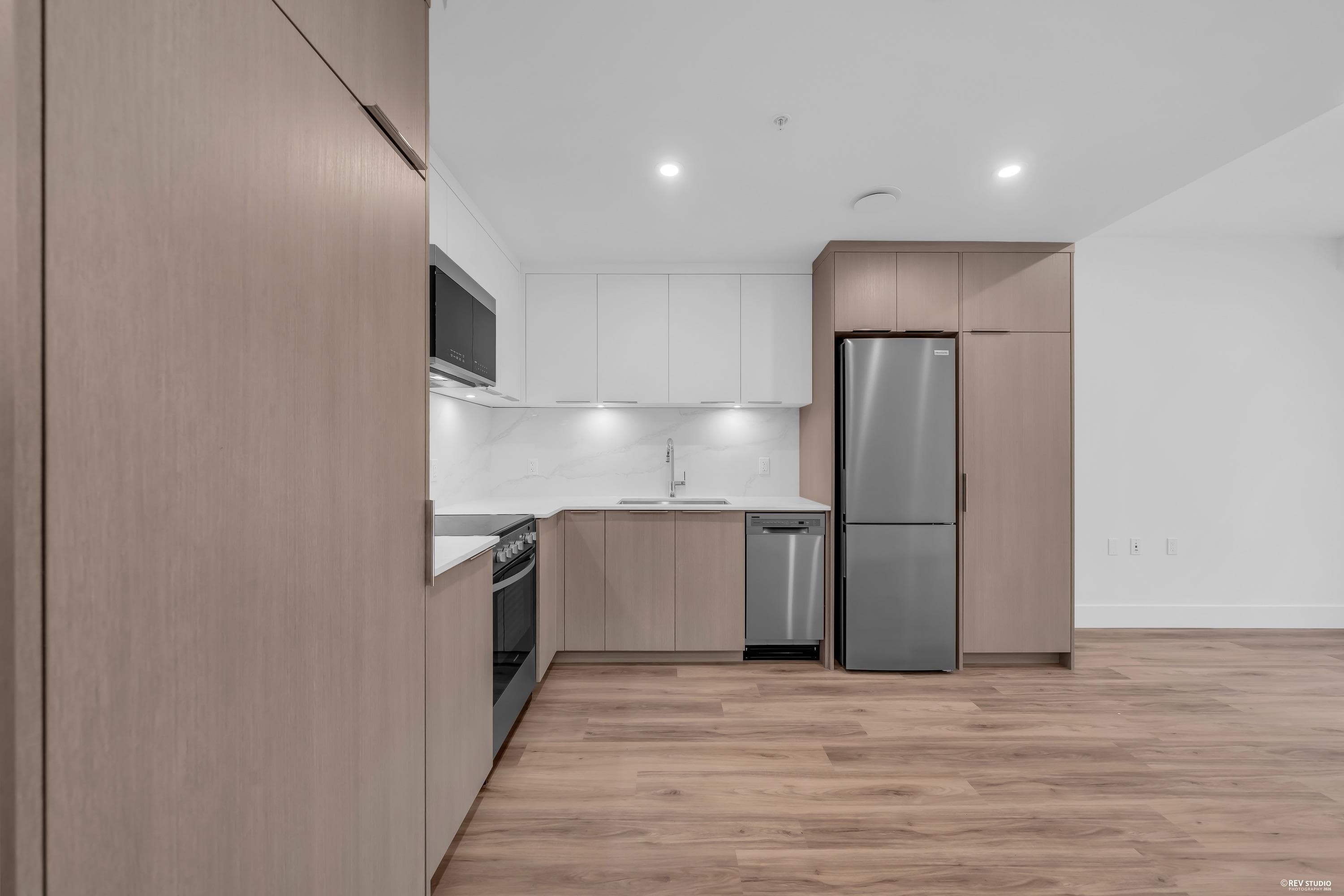 1726 Templeton Drive, Vancouver, V5N 0K2 — photo 5
