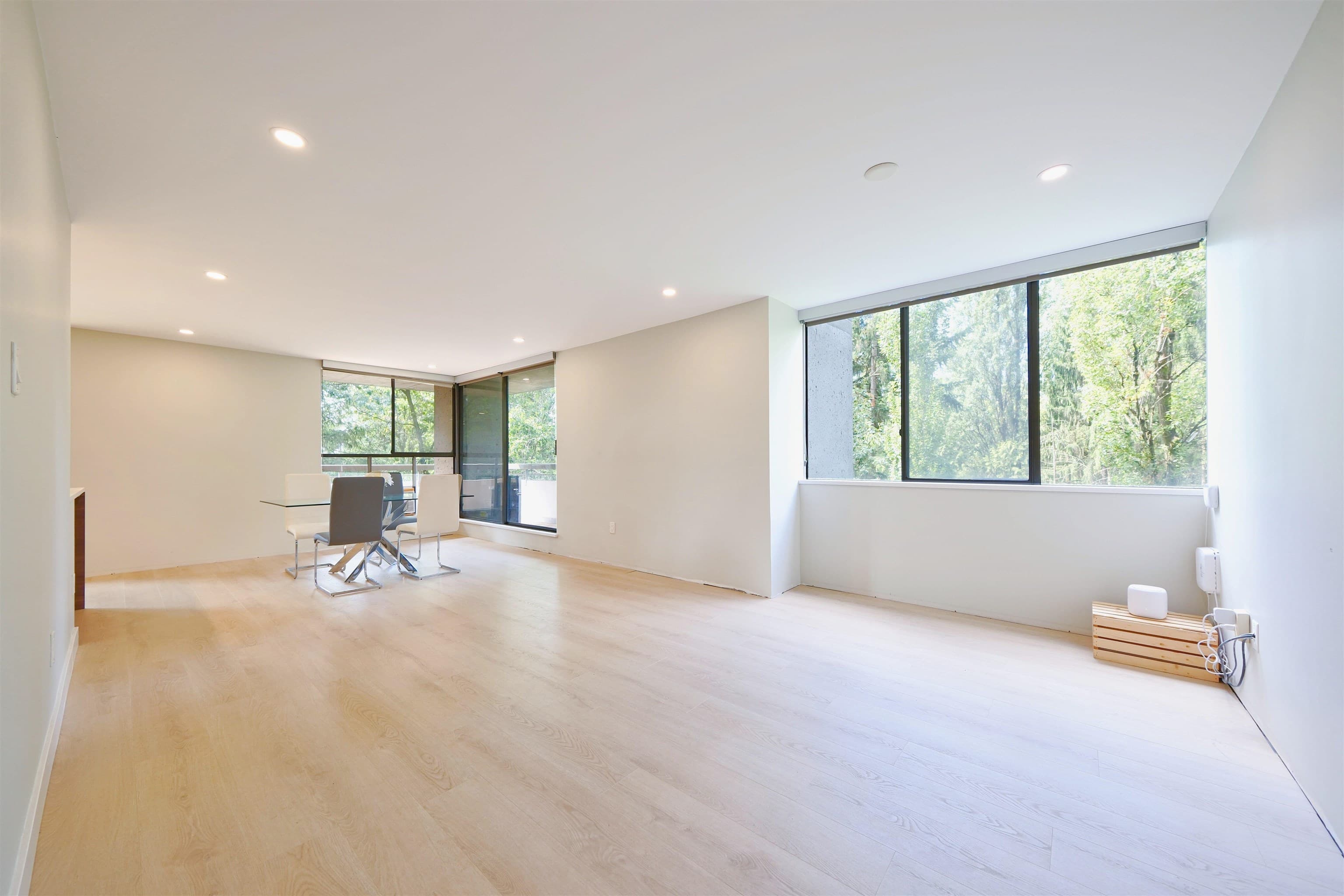 504 - 3737 Bartlett Court, Burnaby, V3J 7E3 — photo 3