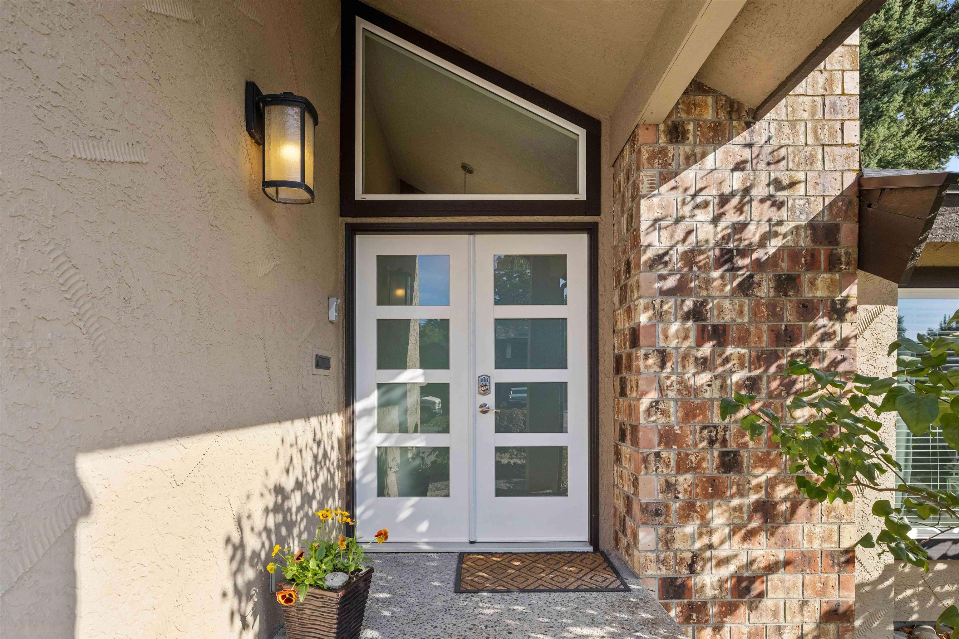 5253 5b Avenue, Delta, V4M 1K4 — photo 2