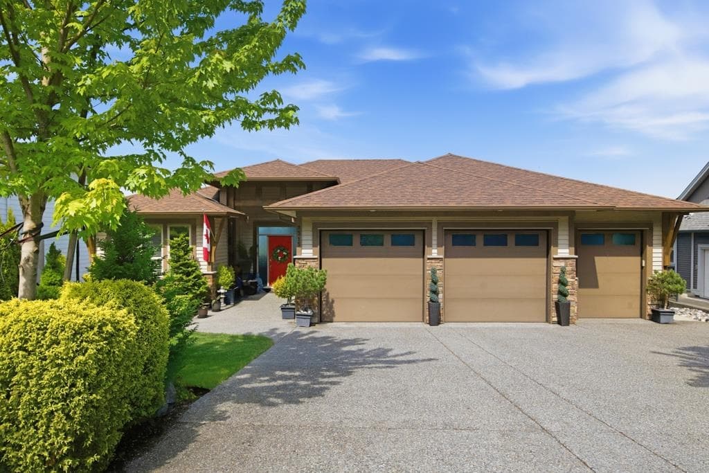 7315 Mount Thurston Drive, Chilliwack, V4Z 0A3 — photo 1