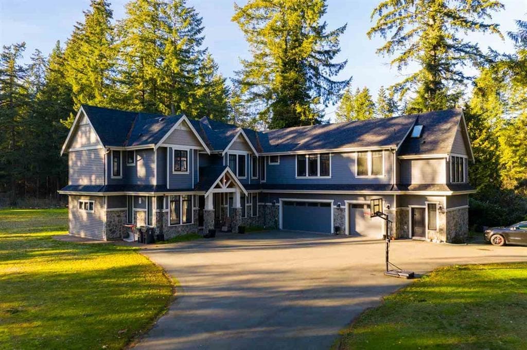 3041 202 Street, Langley, V2Z 2E2 — photo 2