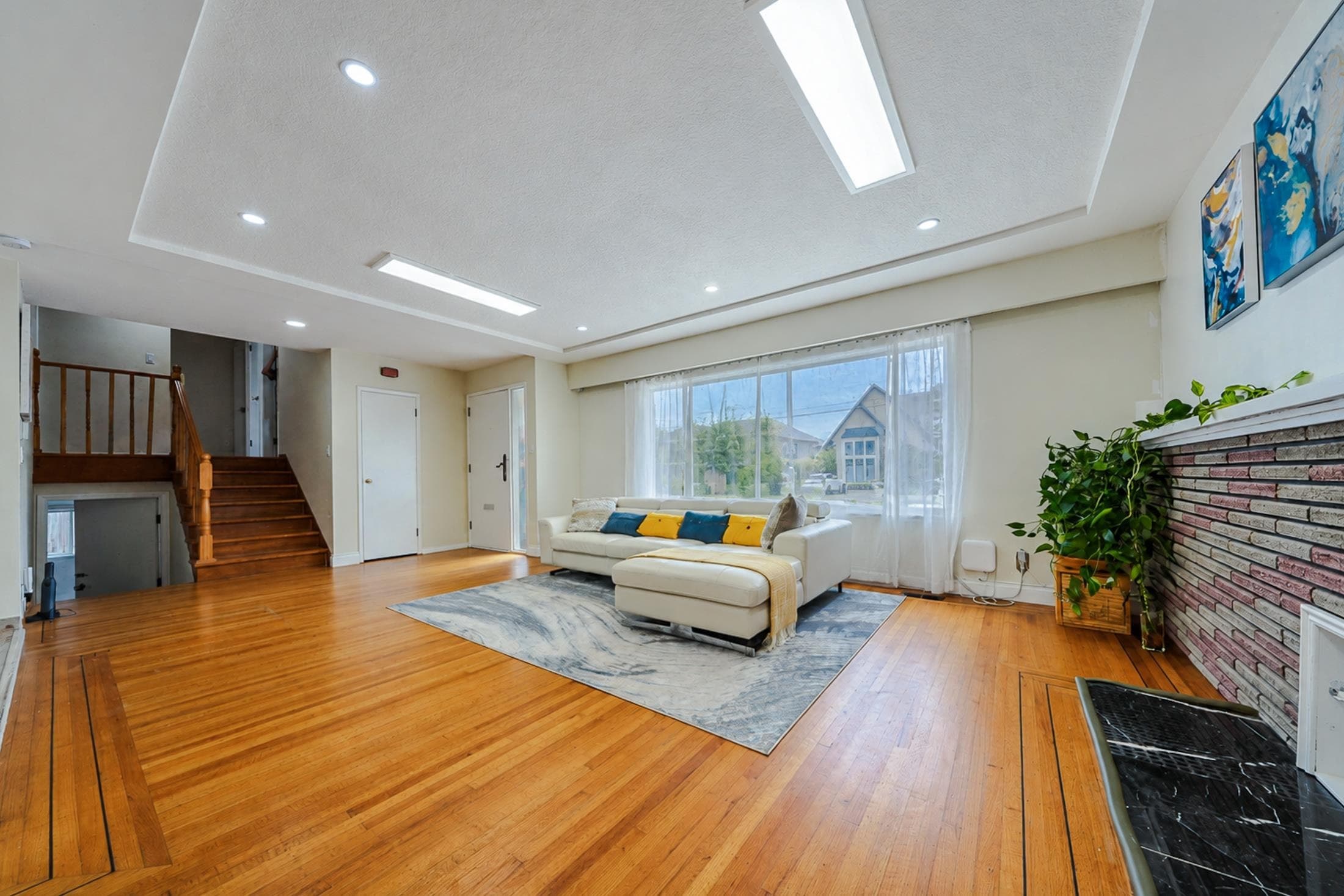 8260 Elsmore Road, Richmond, V7C 2A1 — photo 3
