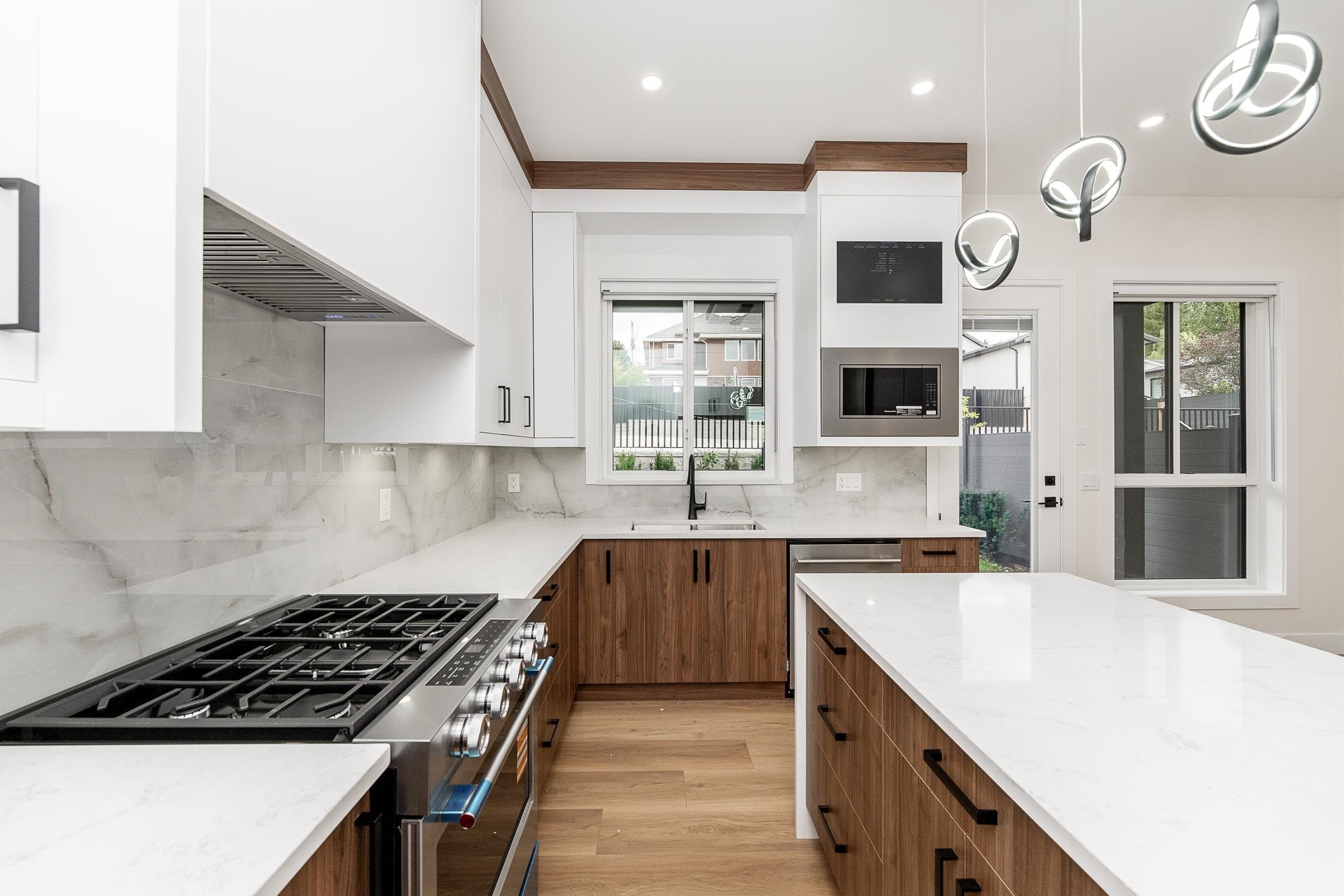 101 - 1149 Dansey Avenue, Coquitlam, V3K 3H5 — photo 4