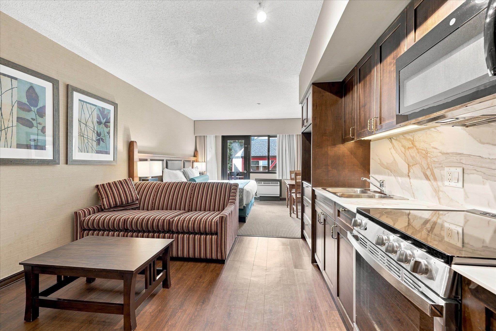 126 - 4220 Gateway Drive, Whistler, V8E 0Z7 — photo 2