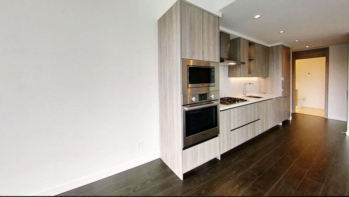 405 - 4730 Lougheed Highway, Burnaby, V5C 0M9 — photo 2