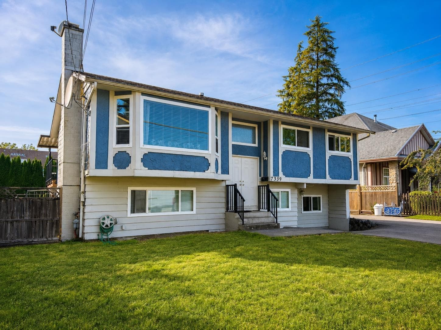 7339 122a Street, Surrey, V3W 3T2 — photo 4