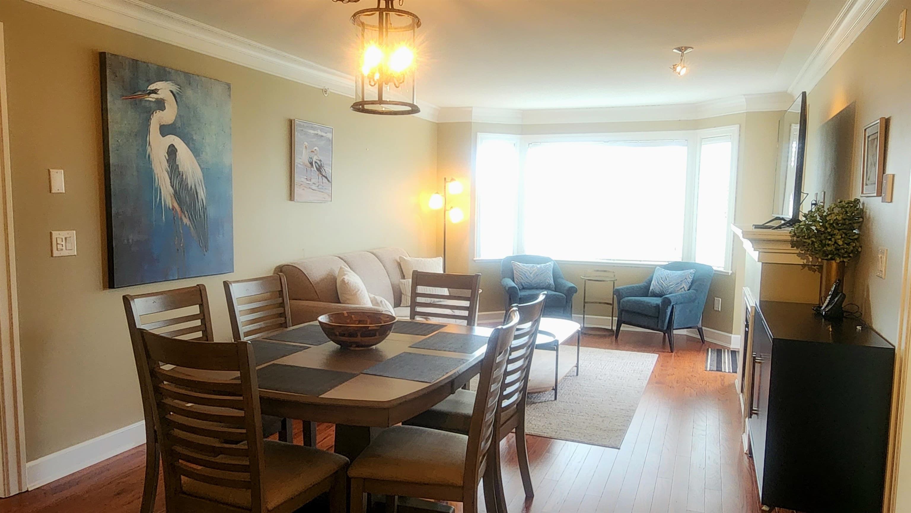 15357 Roper Avenue, Surrey, V6B 2G2 — photo 4