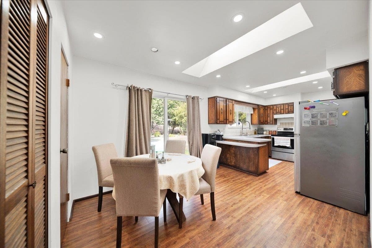 23179 16 Avenue, Langley, V2Z 1K7 — photo 4