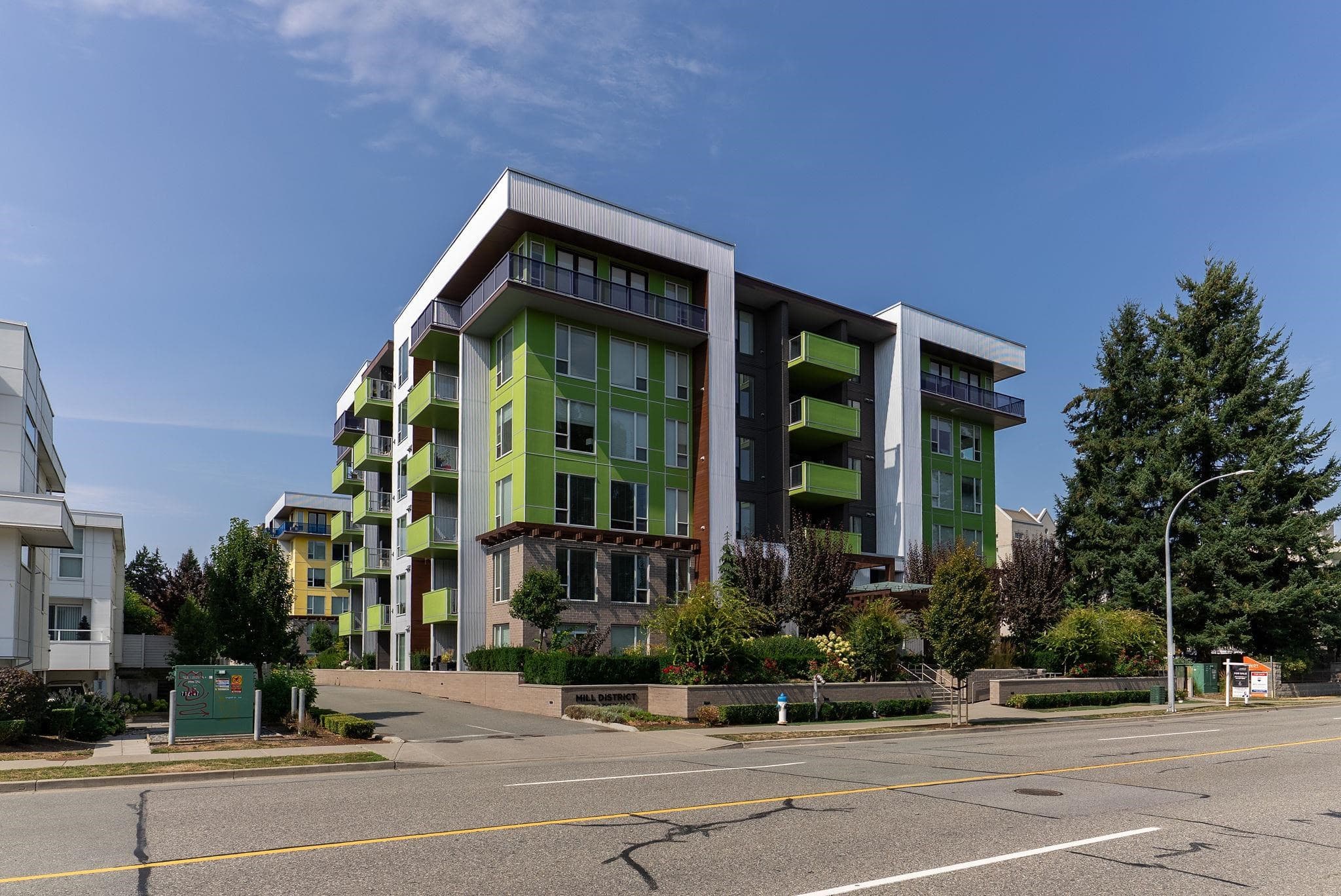 205 - 2565 Ware Street, Abbotsford, V2S 0J5 — photo 2