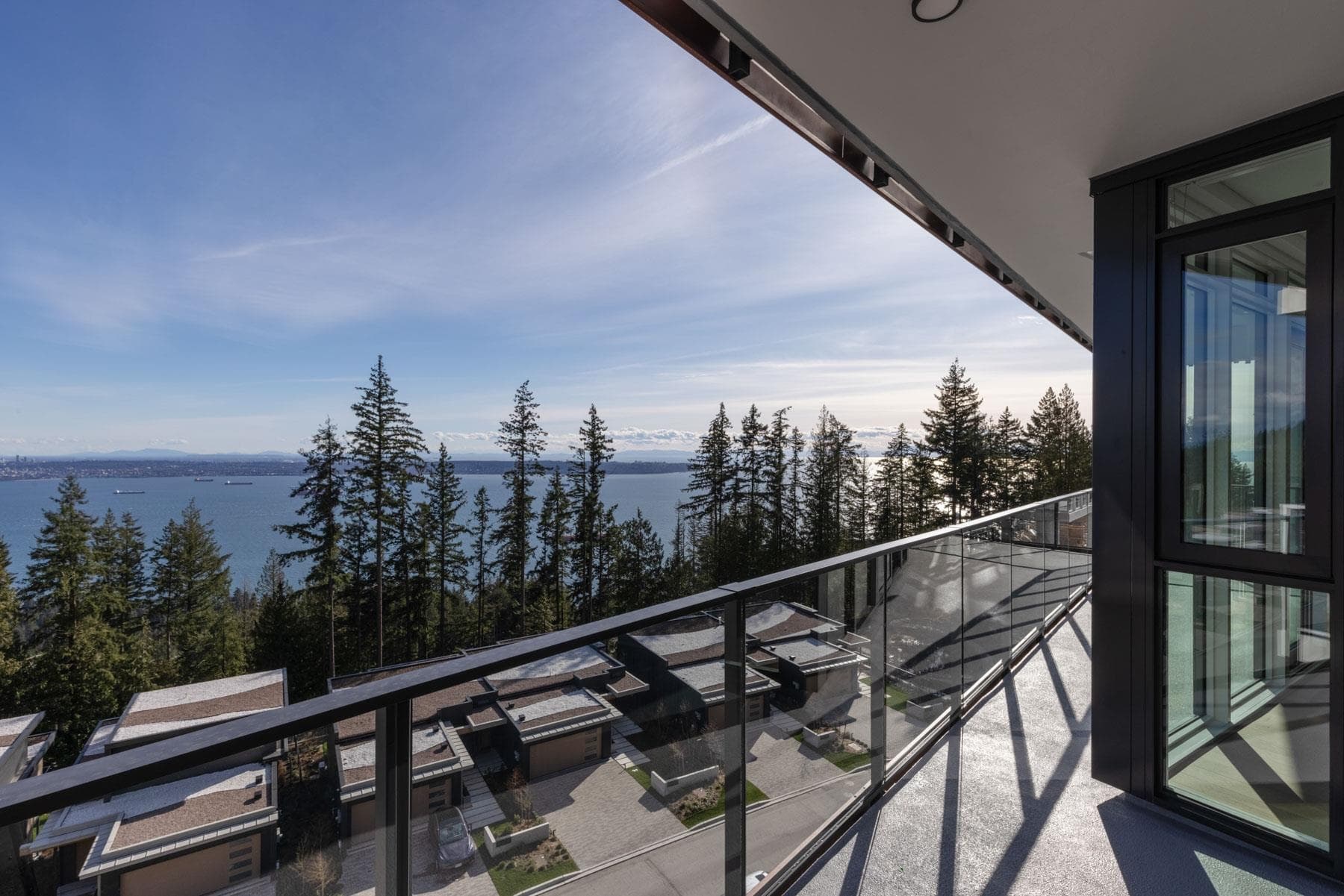 802 - 3963 Uplands Way, West Vancouver, V7S 0B6 — photo 2