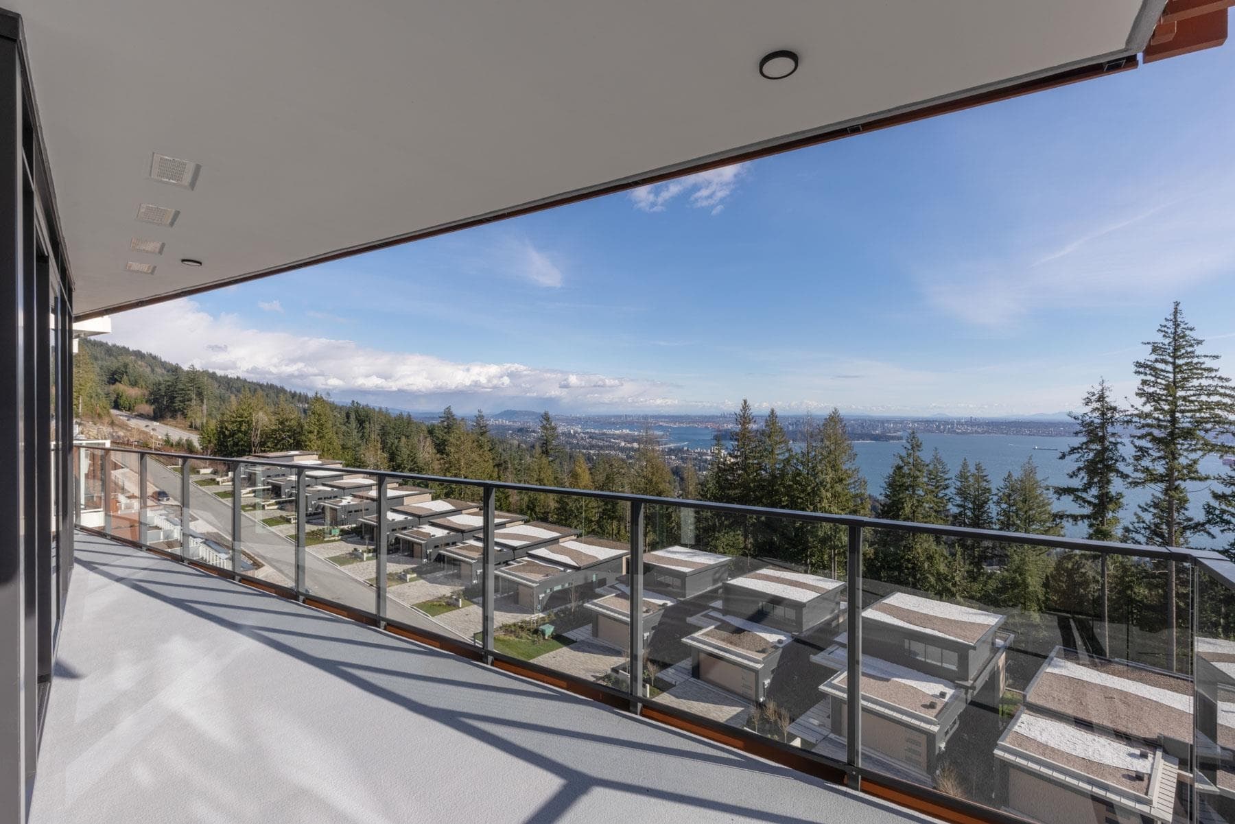 802 - 3963 Uplands Way, West Vancouver, V7S 0B6 — photo 3