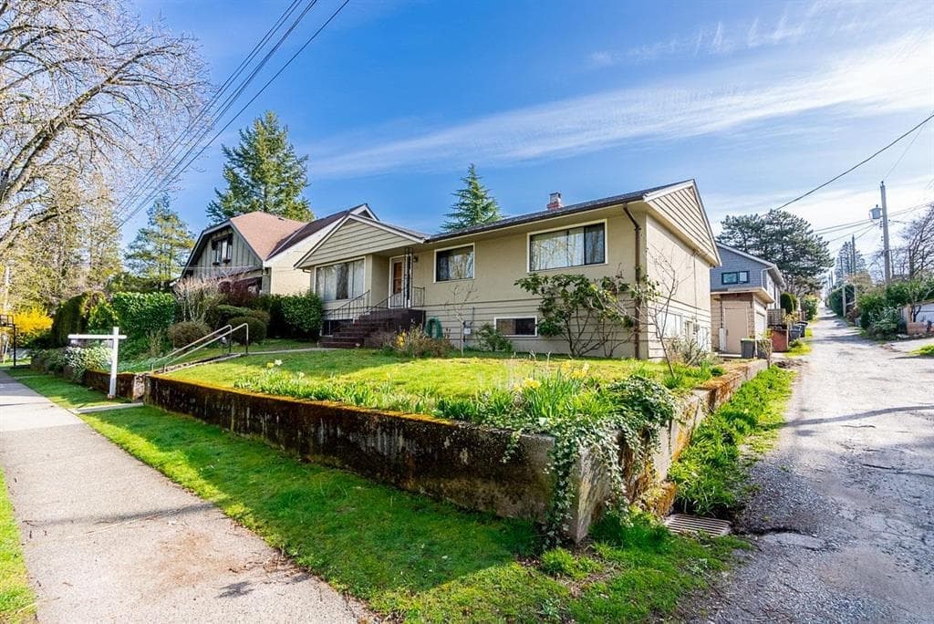 5240 East Boulevard, Vancouver, V6M 3V1 — photo 1