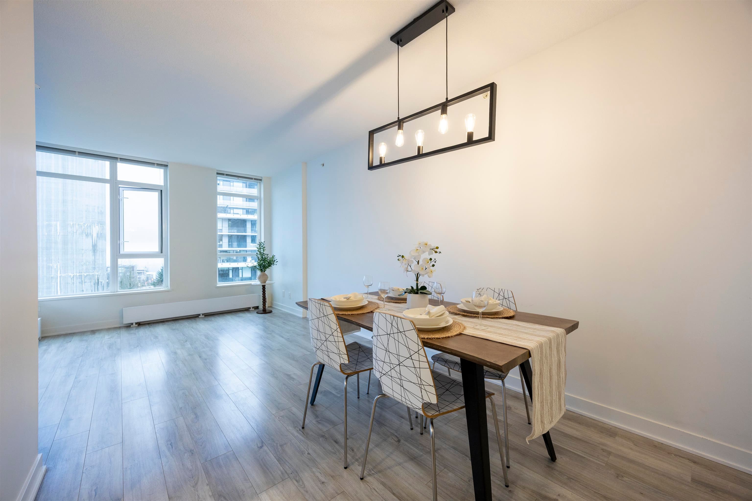 902 - 8940 University Crescent, Burnaby, V5A 0E7 — photo 3