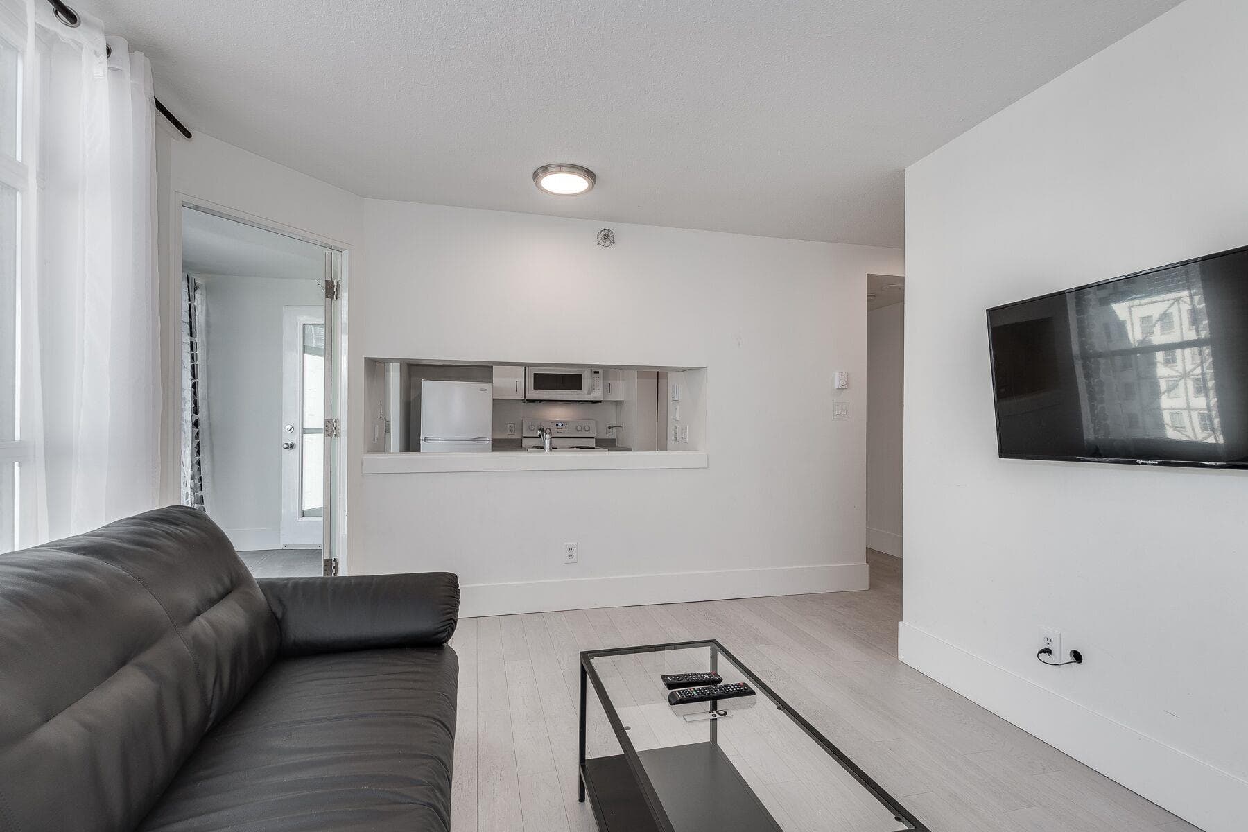 1002 - 438 Seymour St, Vancouver, V6B 6H4 — photo 4