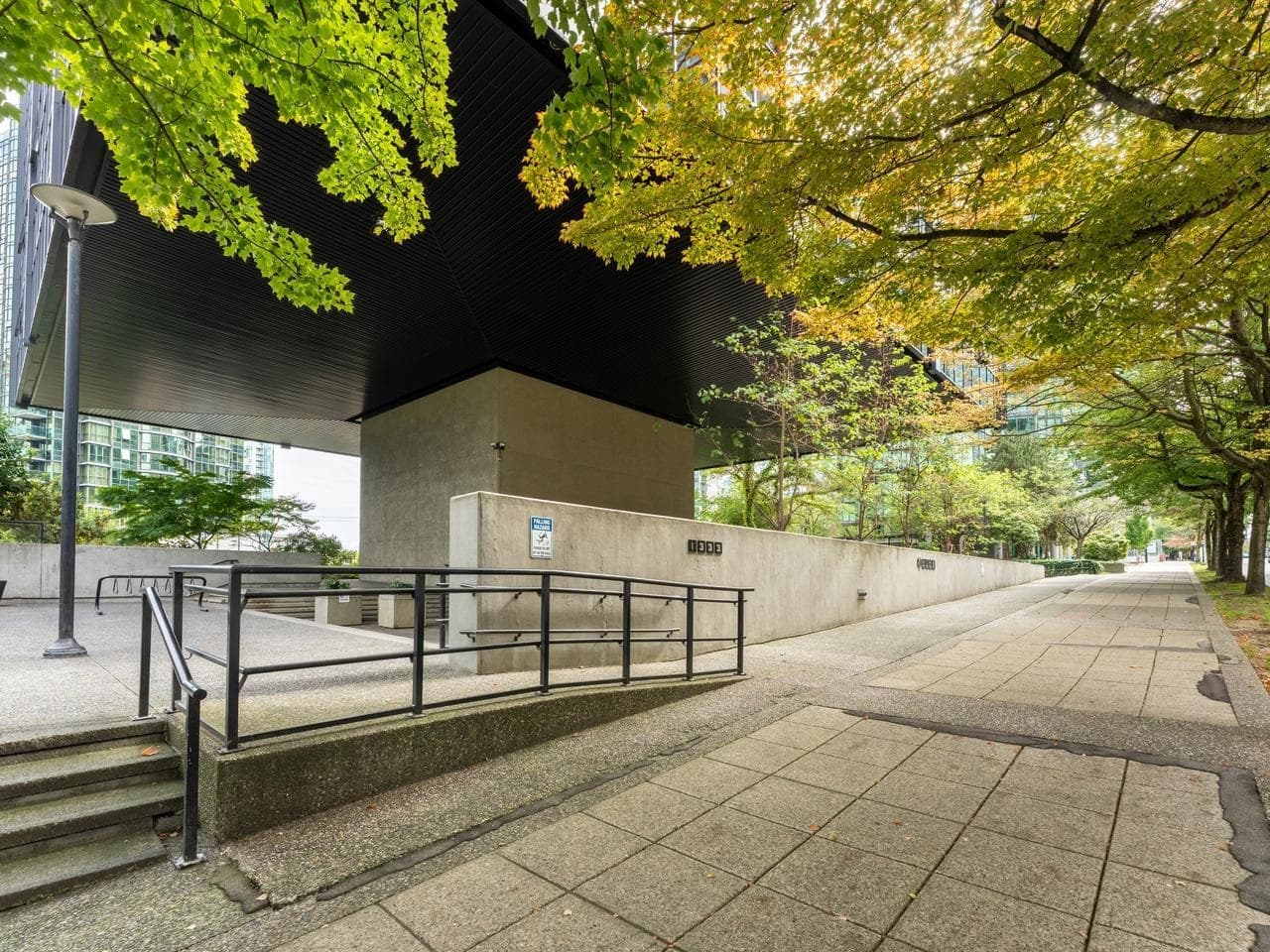1113 - 1333 Georgia Street, Vancouver, V6E 4V3 — photo 2