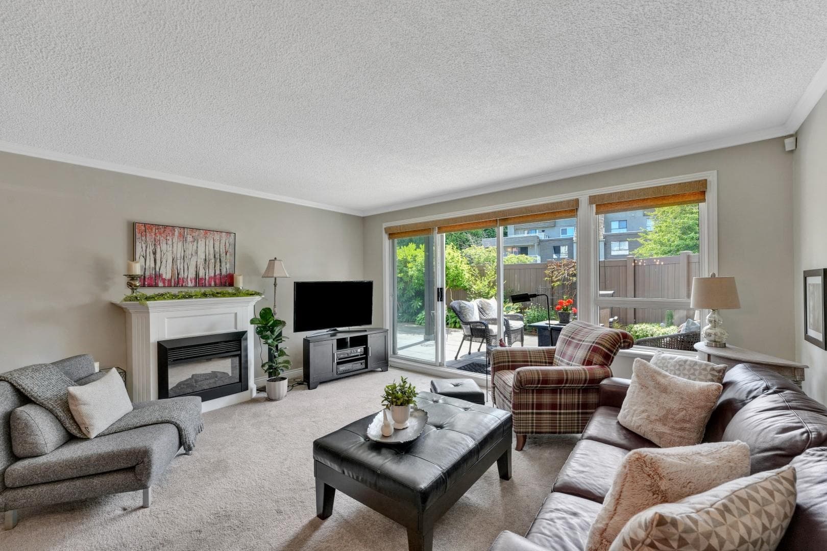 111 - 1840 E Southmere Crescent, Surrey, V4A 9C5 — photo 2