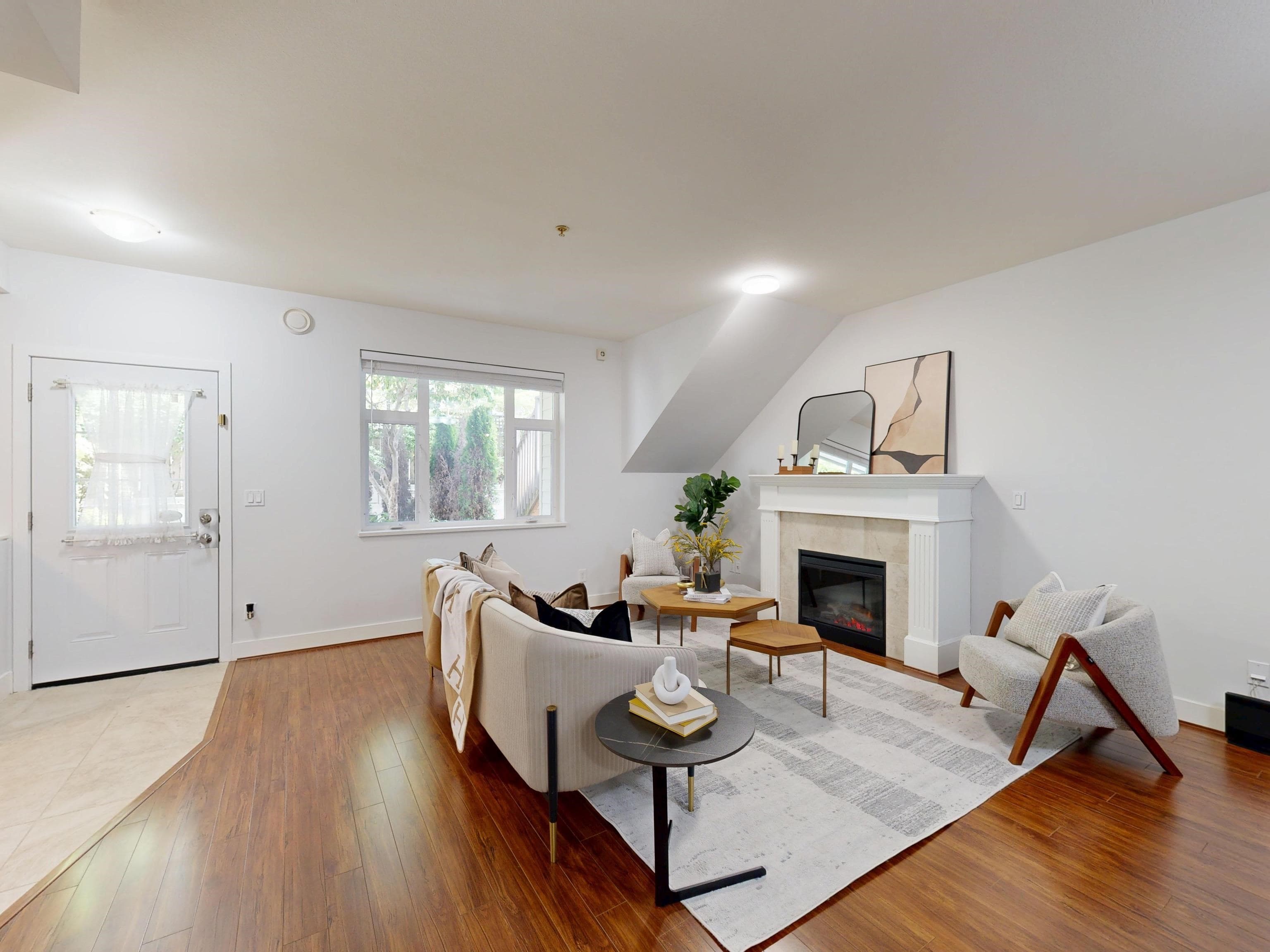 305 - 4468 Albert Street, Burnaby, V5C 2G8 — photo 5