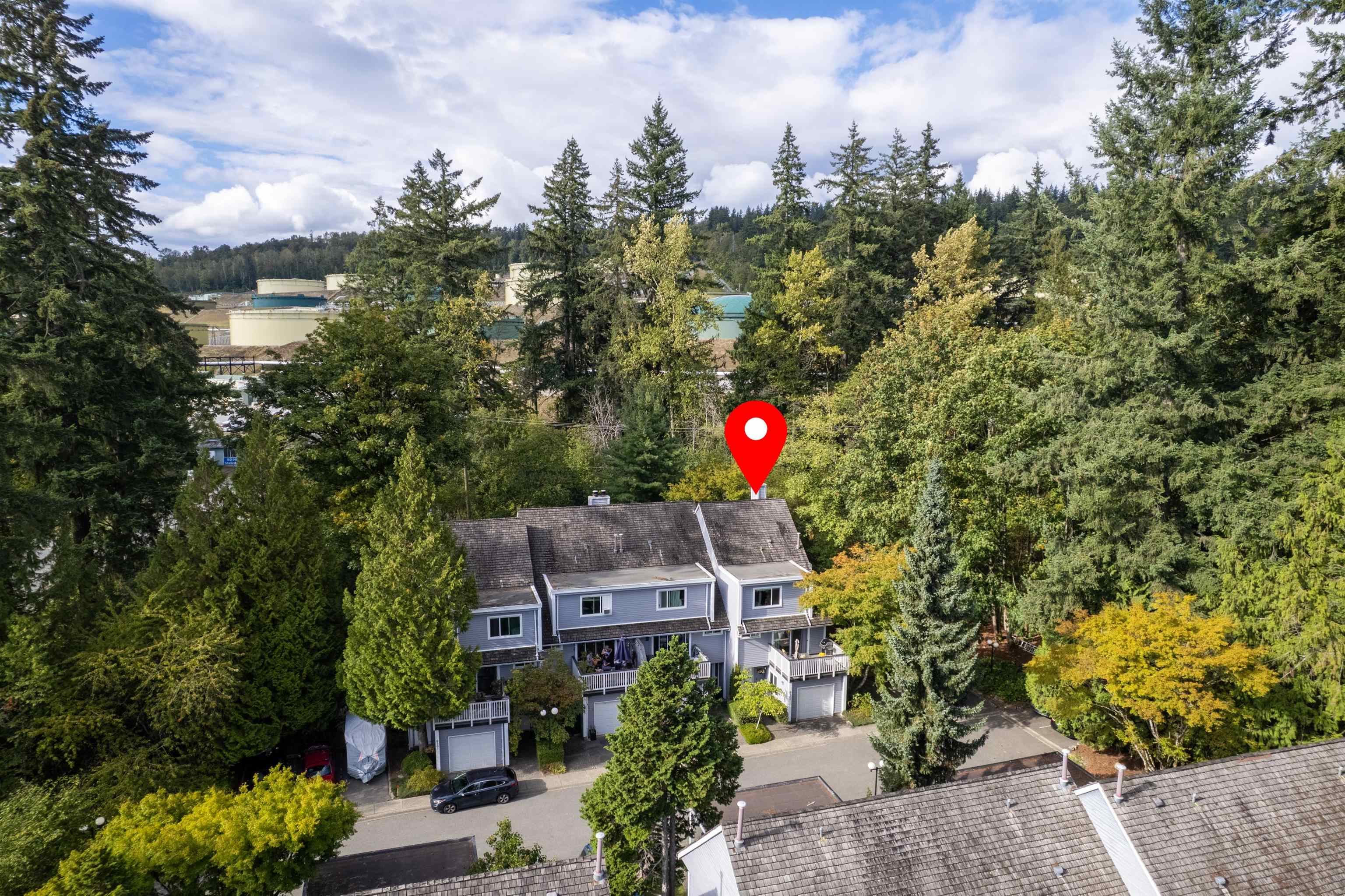 8167 Forest Grove Drive, Burnaby, V5A 4H5 — photo 5