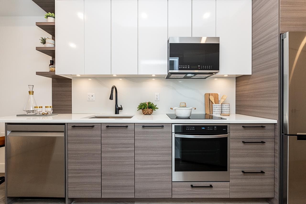203 - 422 Lakewood Drive, Vancouver, V5L 0E8 — photo 3