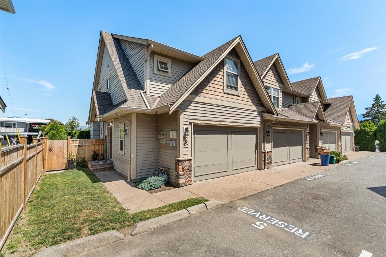 5 - 45377 South Sumas Road, Chilliwack, V2R 1R8 — photo 1