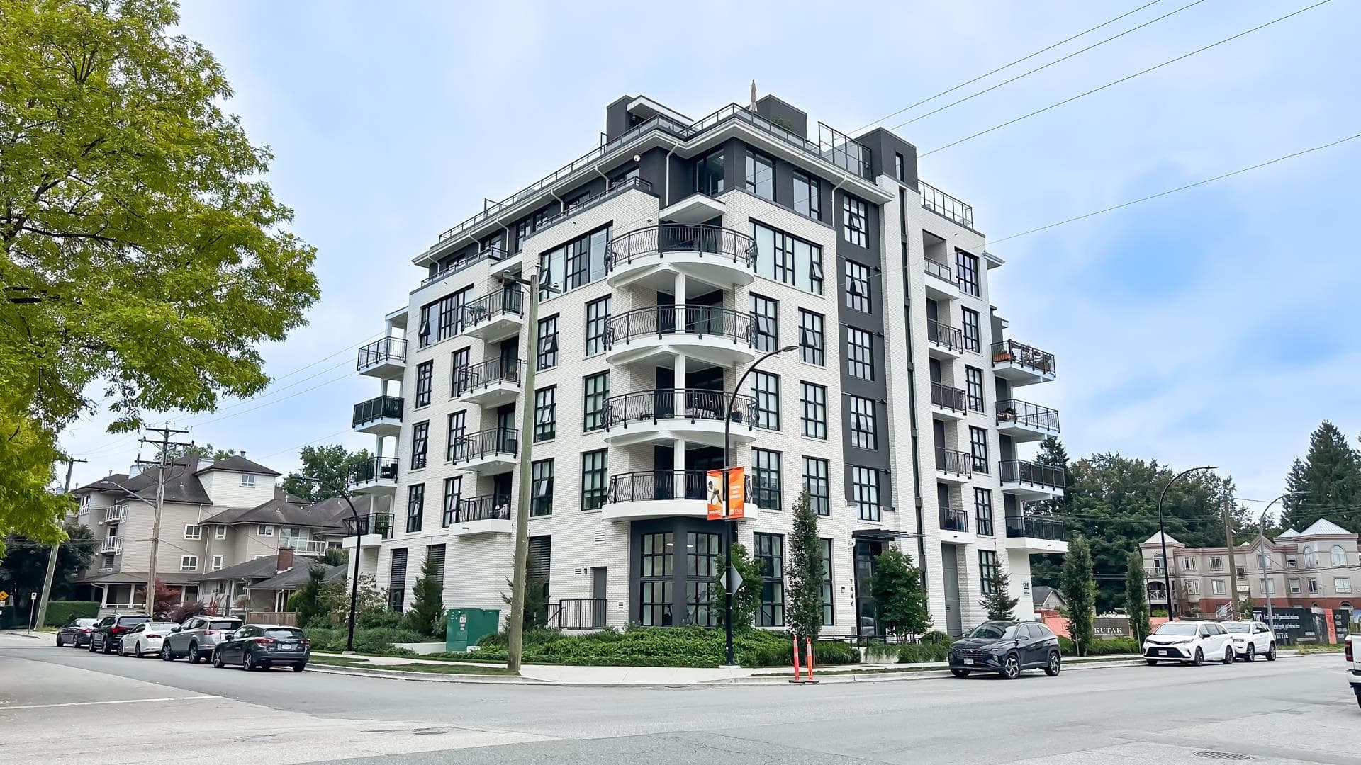 501 - 2446 Shaughnessy Street, Port Coquitlam, V3C 3E5 — photo 1