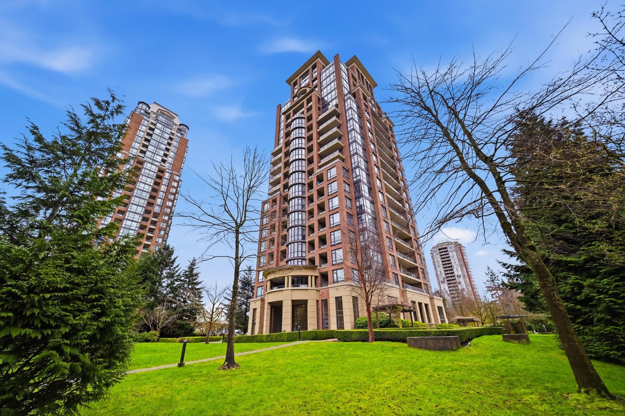 1801 - 6833 Station Hill Drive, Burnaby, V3N 5E1 — photo 1