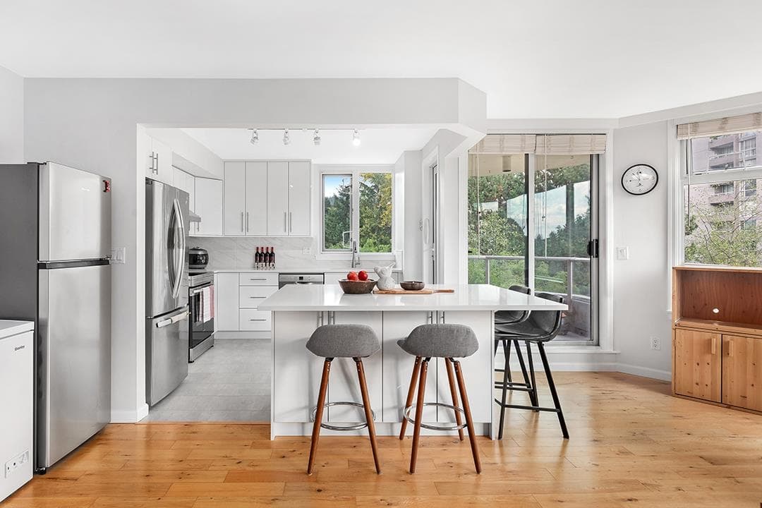 601 - 7321 Halifax Street, Burnaby, V5A 4R5 — photo 3