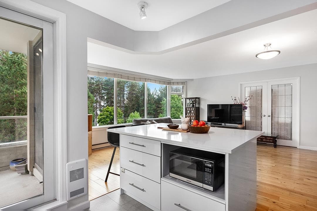 601 - 7321 Halifax Street, Burnaby, V5A 4R5 — photo 5