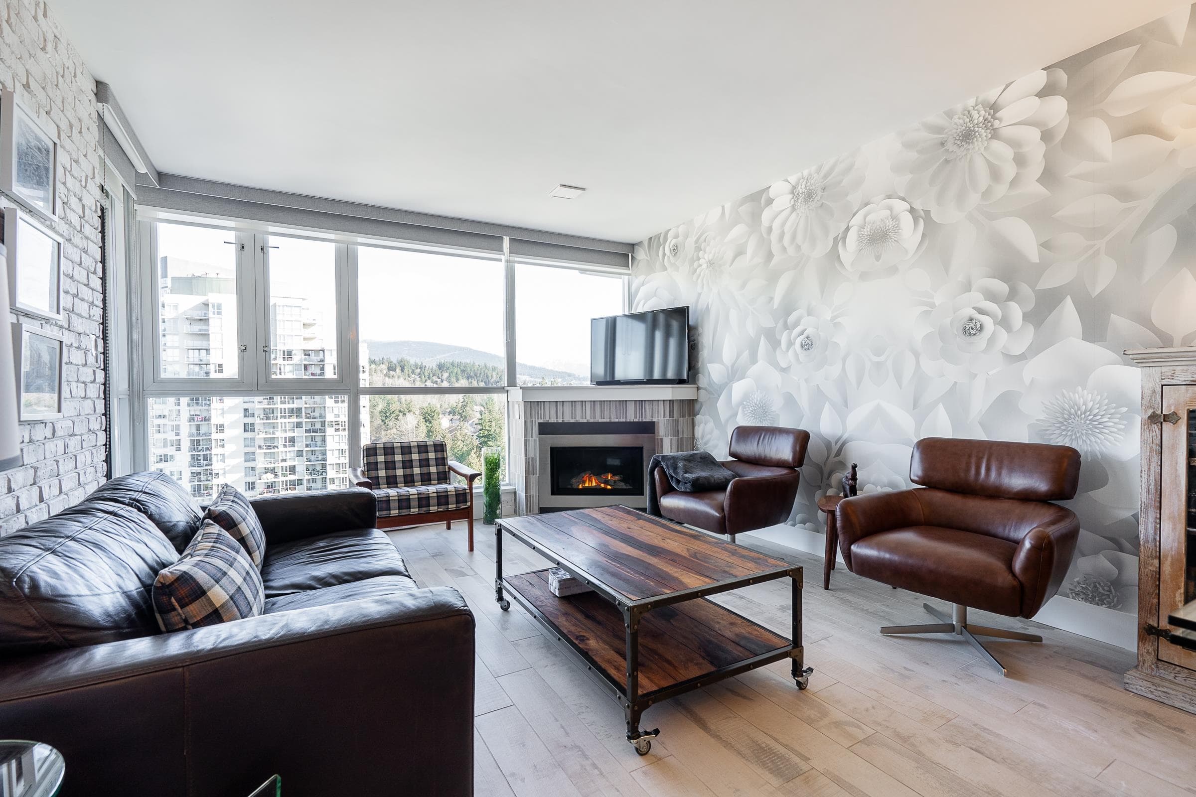 1806 - 235 Guildford Way, Port Moody, V3H 5L8 — photo 3