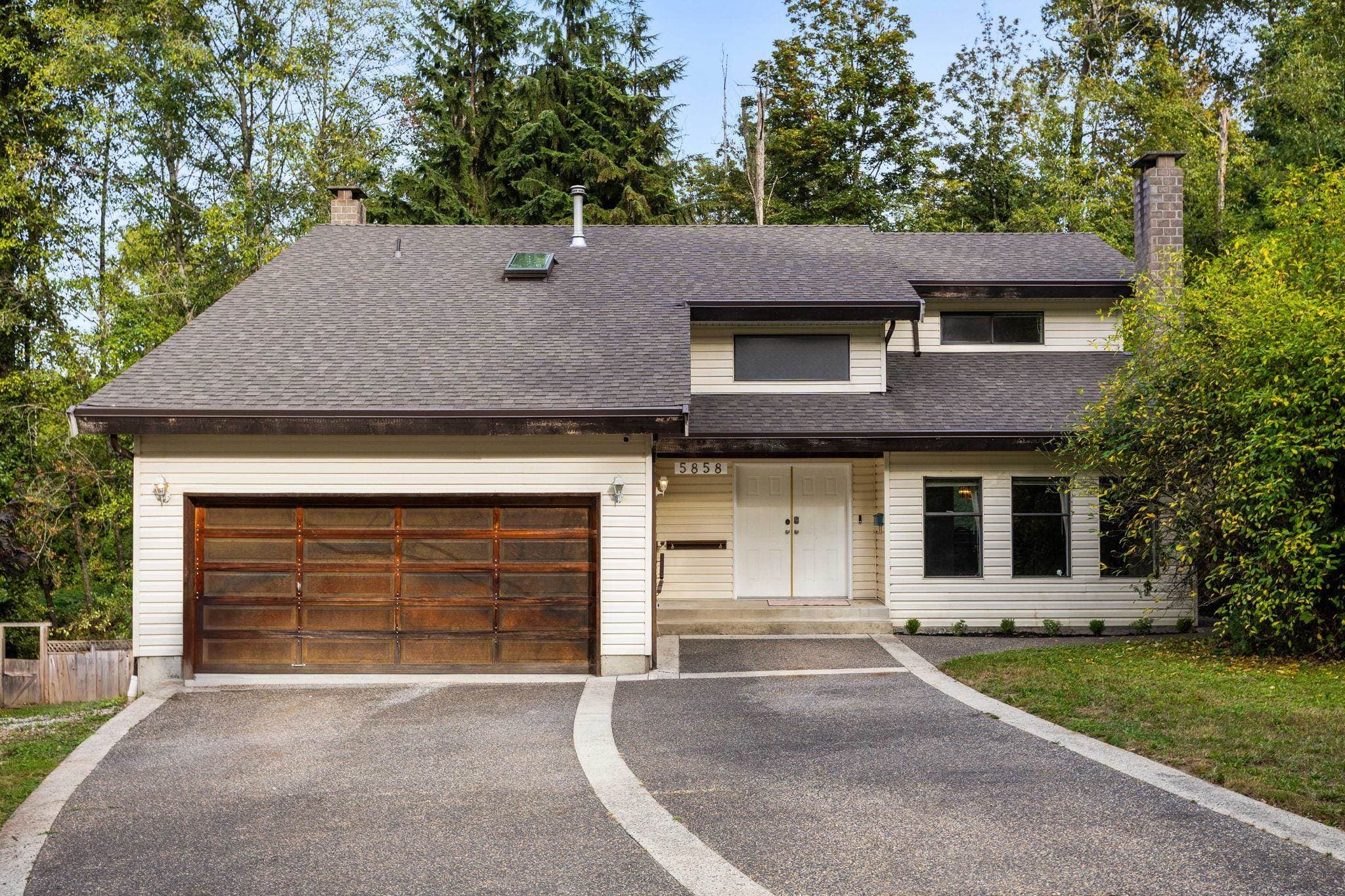 5858 Baffin Place, Burnaby, V5H 3S8 — photo 1
