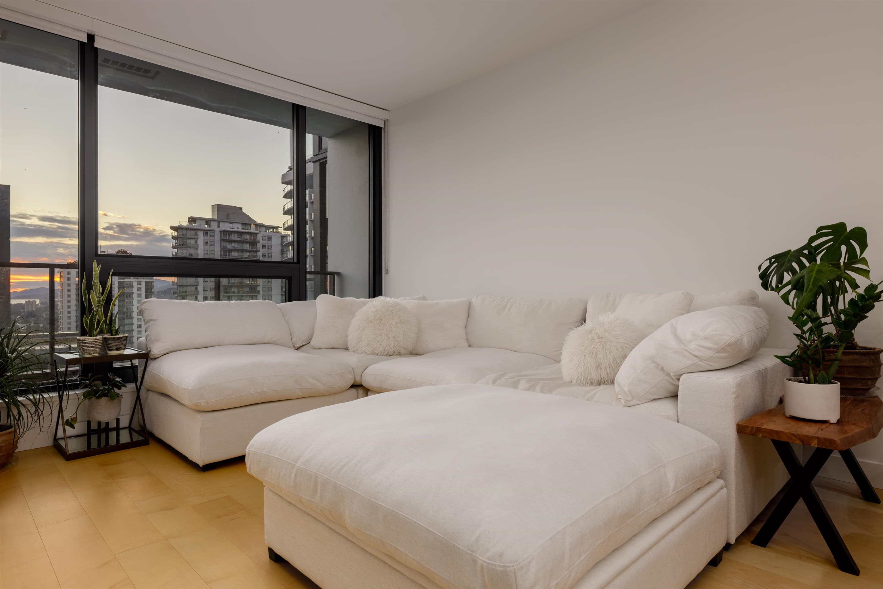 1005 - 135 E 13th Street, North Vancouver, V7L 0J8 — photo 4
