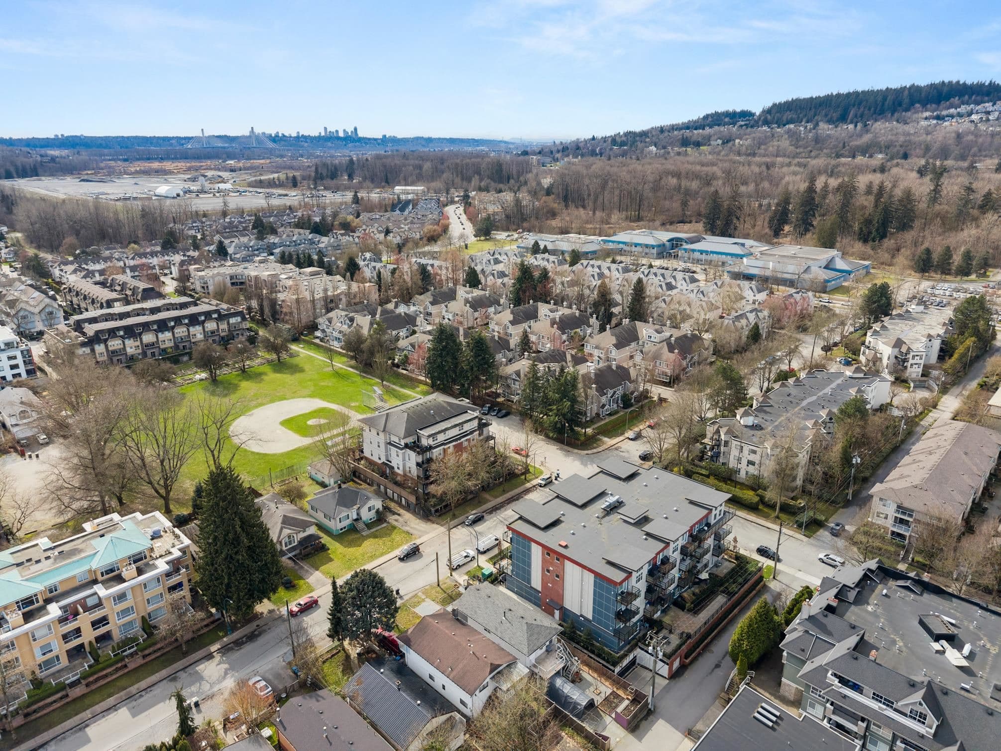 206 - 2389 Hawthorne Avenue, Port Coquitlam, V3C 0T2 — photo 4