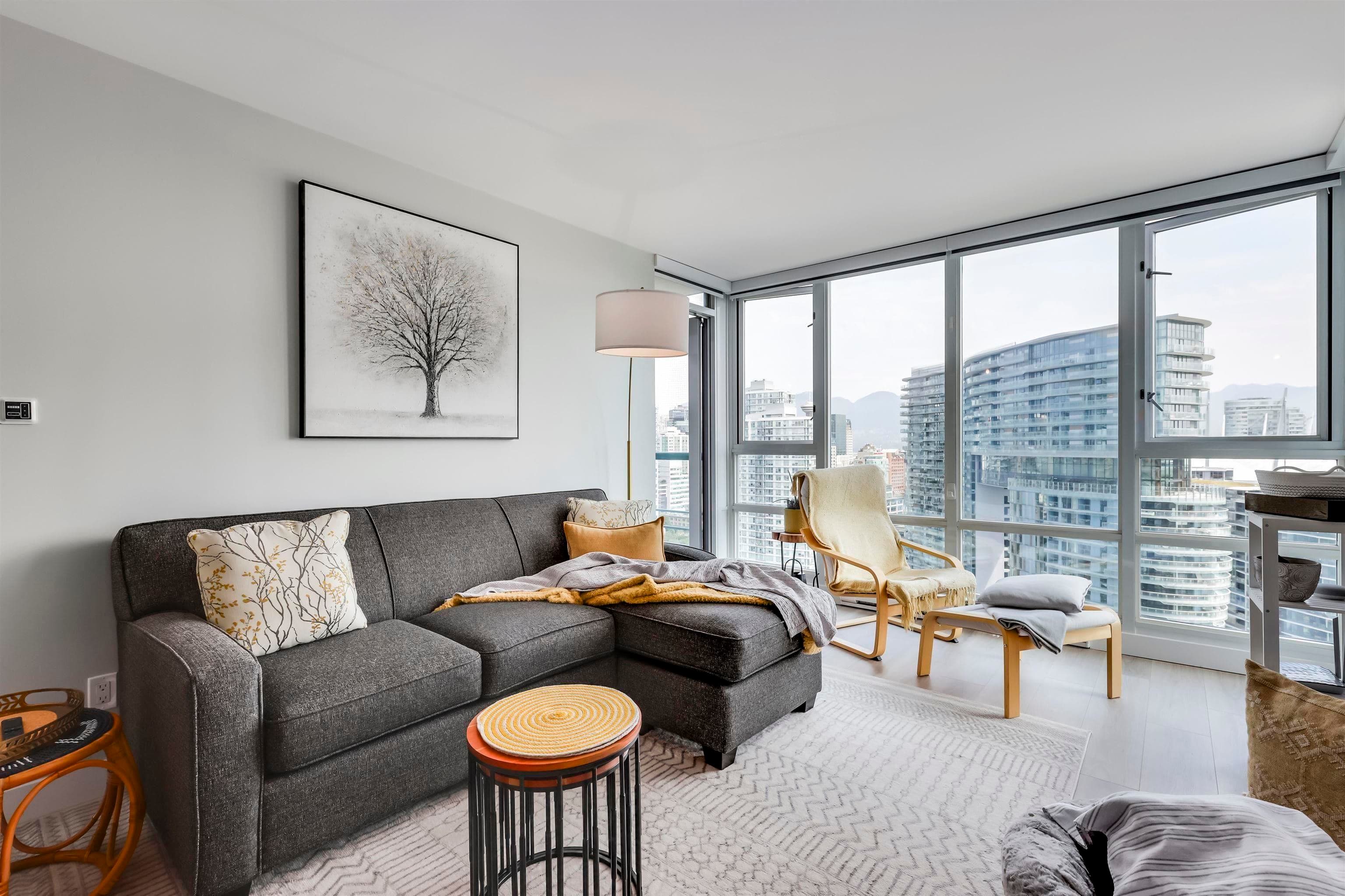 2802 - 1033 Marinaside Crescent, Vancouver, V6Z 3A3 — photo 2