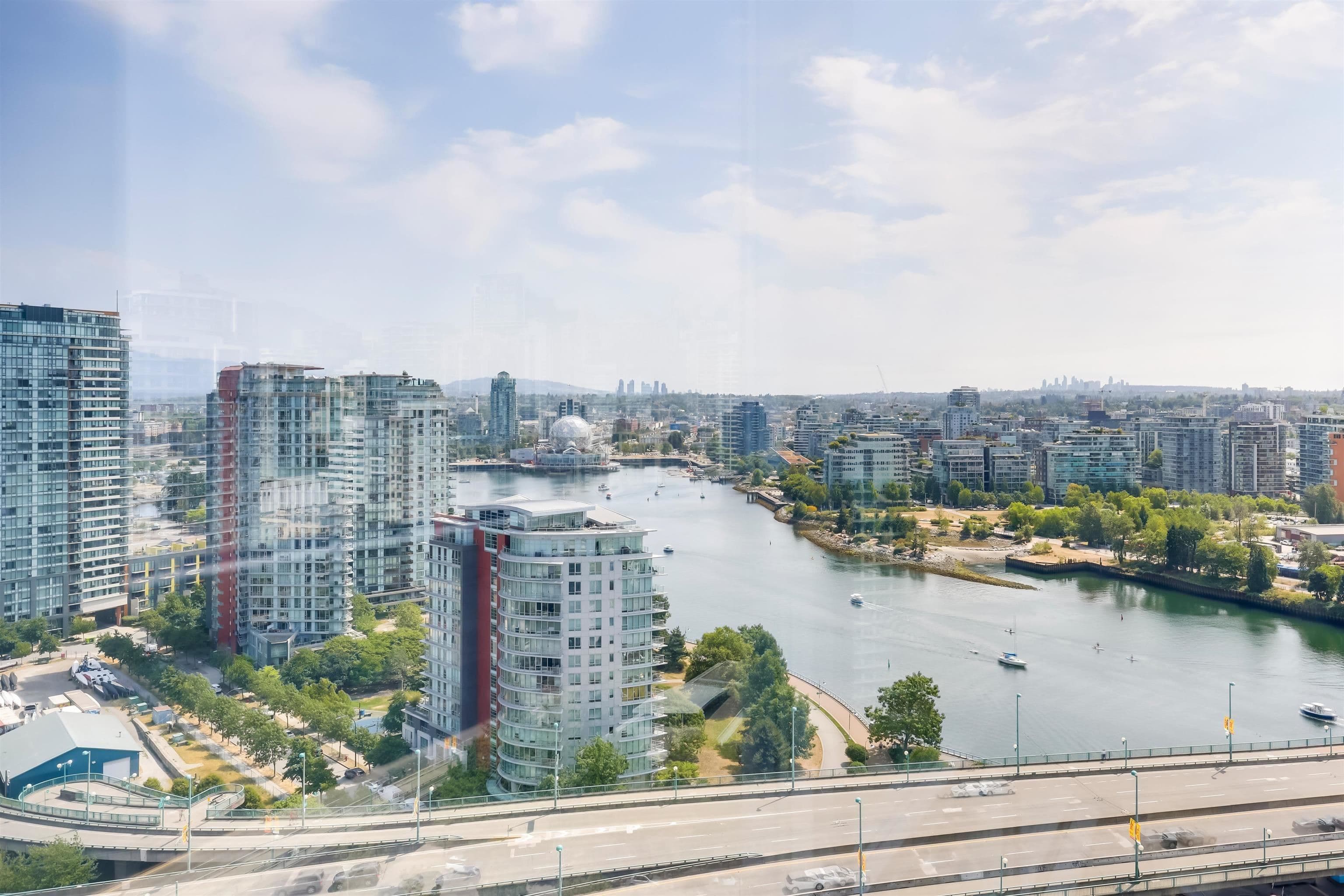 2802 - 1033 Marinaside Crescent, Vancouver, V6Z 3A3 — photo 1
